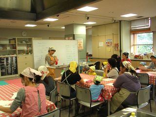 こどもクッキングの様子
